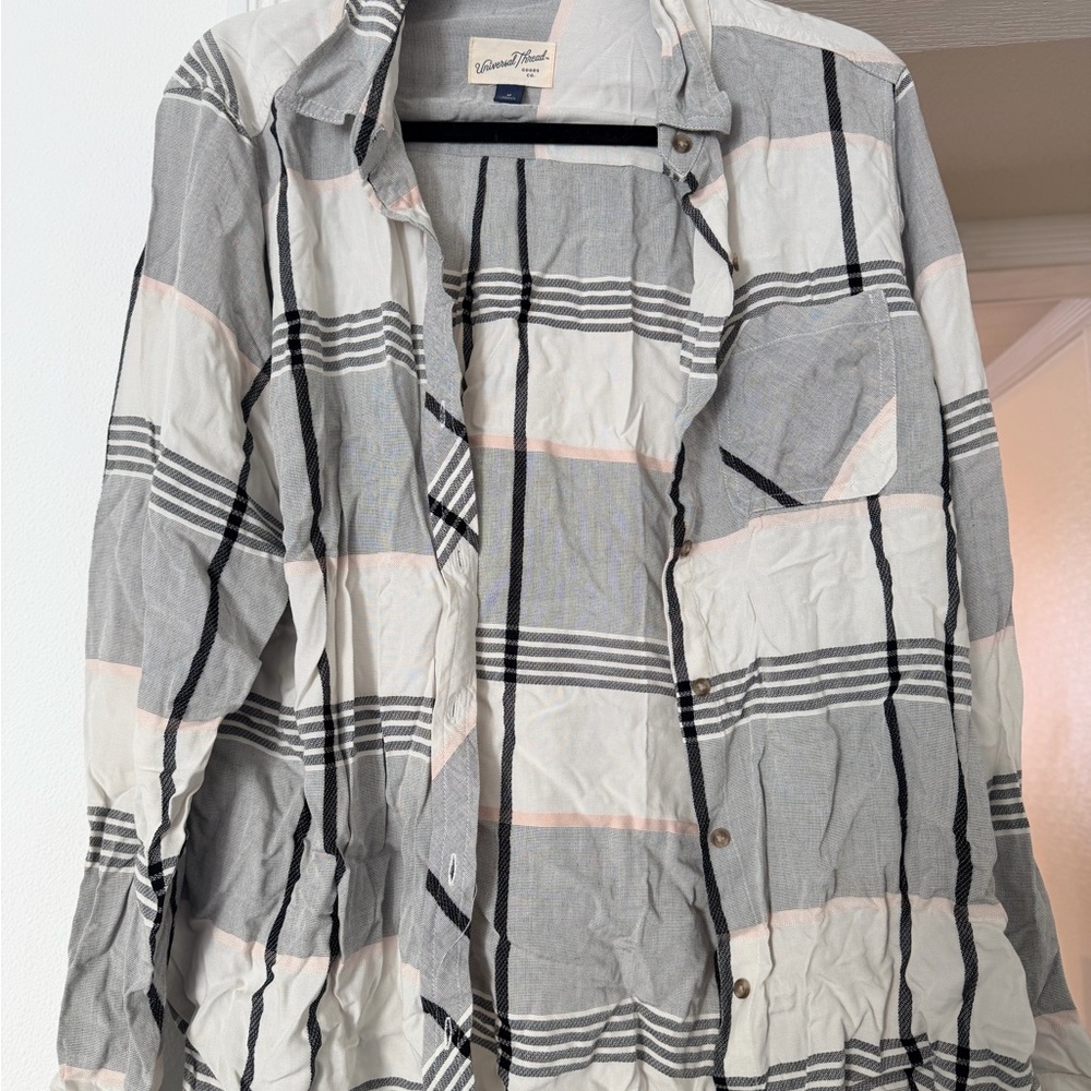 Universal Thread Checkered Button-Up Shirt - White & Gray
